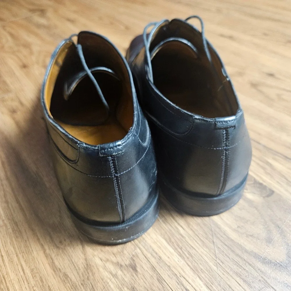 Bally Bromiel Leather Oxford Dress Shoes 10D Capsule Wardrobe Quiet Luxury